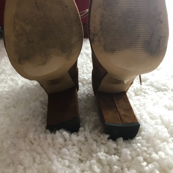 Perfect summer/fall booties - Picture 7 of 7